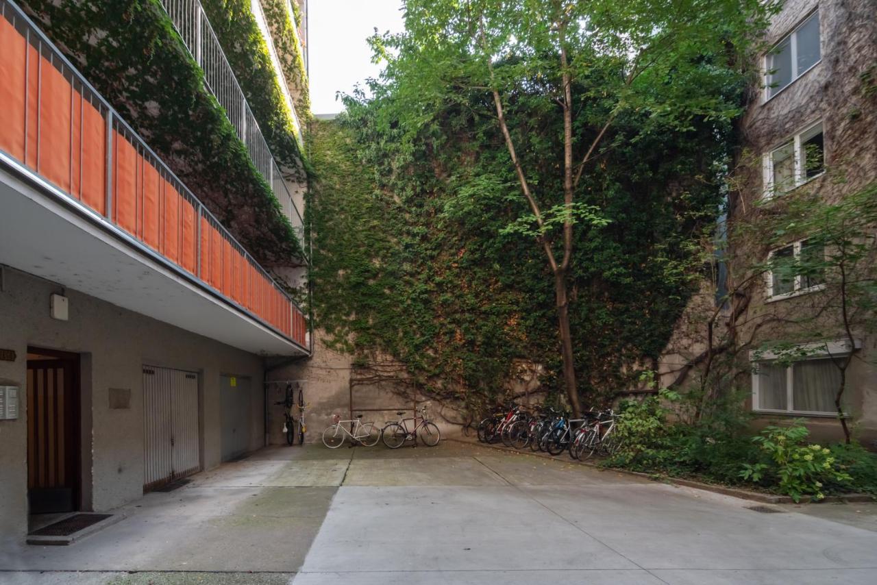 Absolute Ruhelage Im Zentrum Mit Parkplatz Lägenhet Wien Exteriör bild