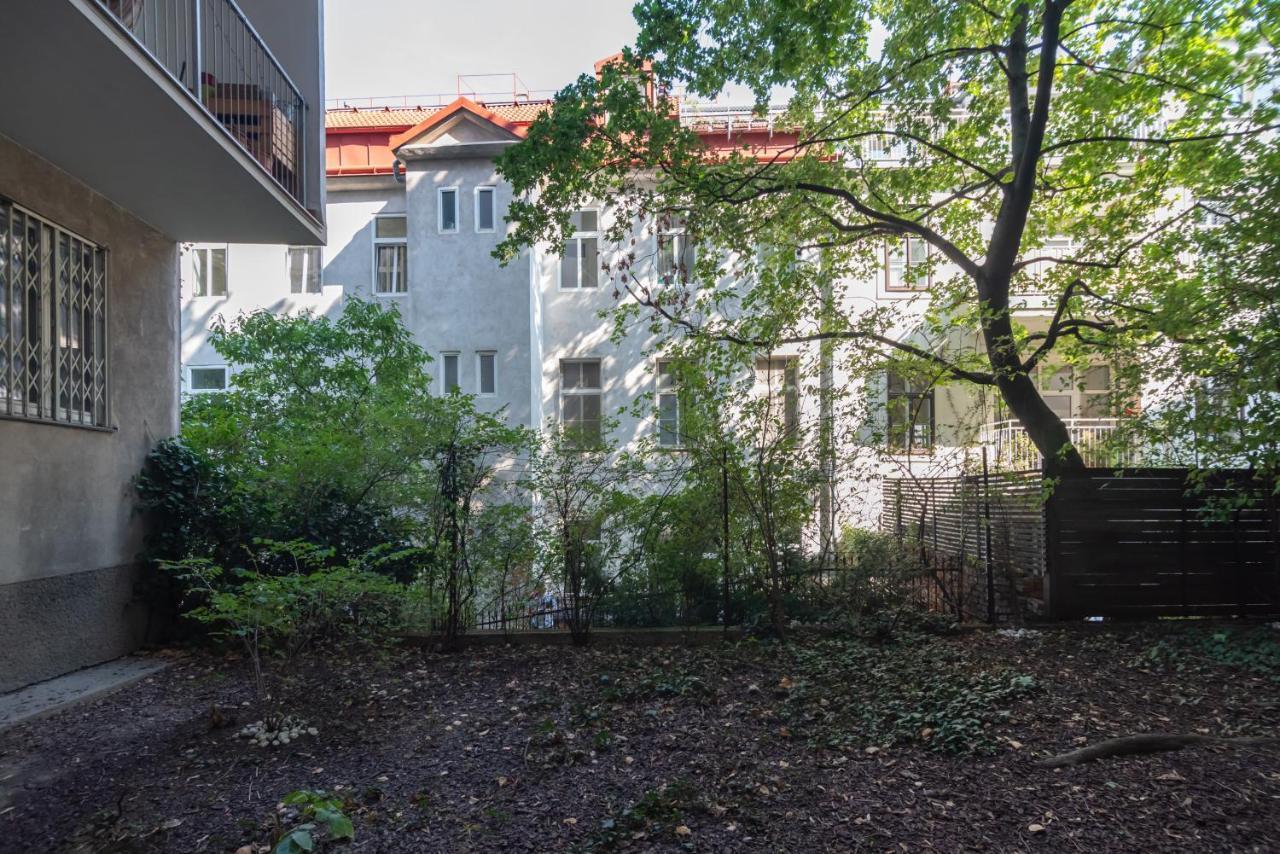 Absolute Ruhelage Im Zentrum Mit Parkplatz Lägenhet Wien Exteriör bild