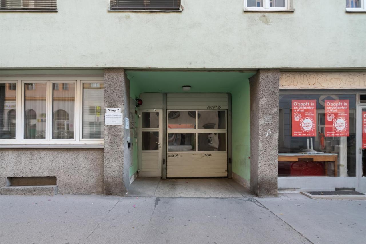 Absolute Ruhelage Im Zentrum Mit Parkplatz Lägenhet Wien Exteriör bild